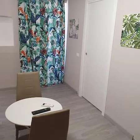 Demma' S House Diamond * Palermo